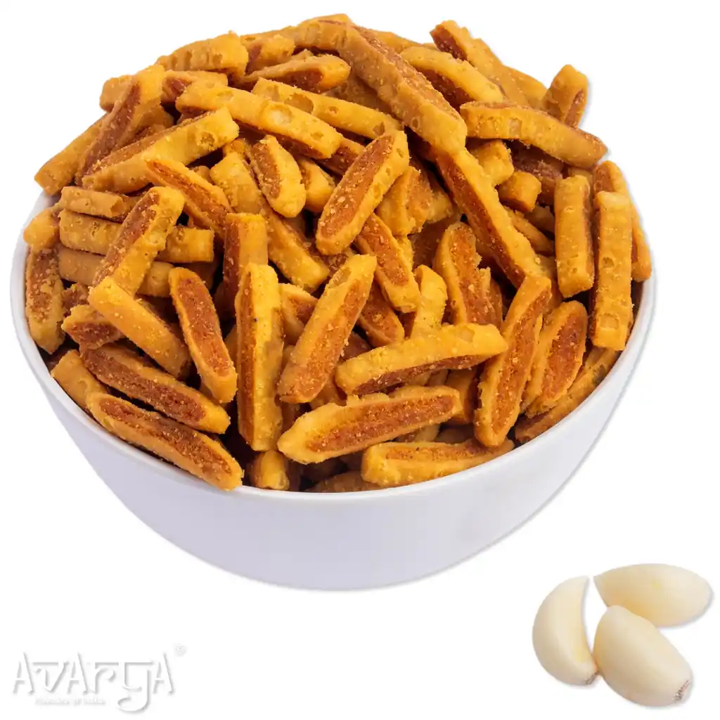 Garlic Bhakarwadi - Lasooni Bhakharwadi-03