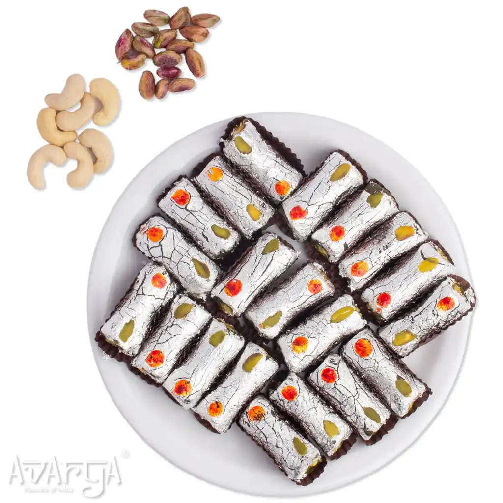 Kaju Pista Roll - Cashew Pistachio Roll-03