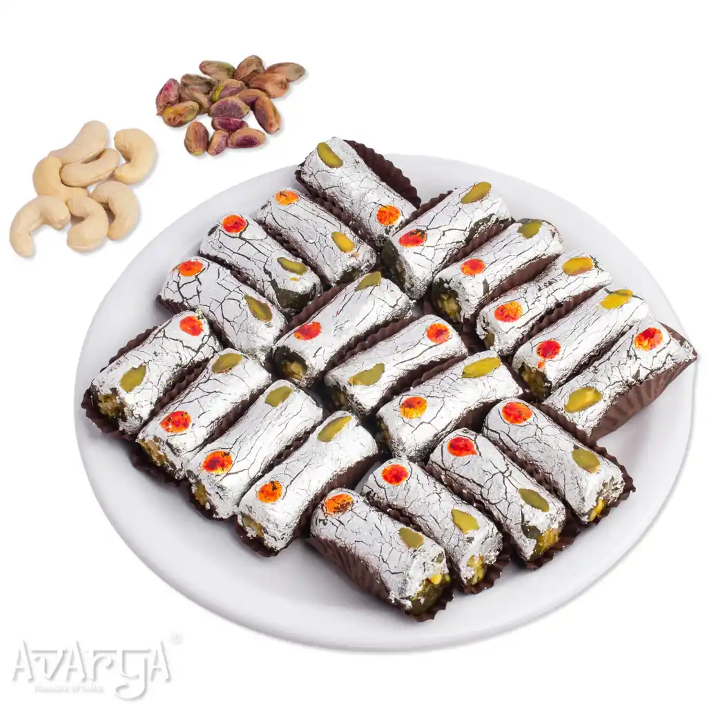 Kaju Pista Roll - Cashew Pistachio Roll-04